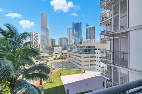 350 S Miami Avenue Miami FL 33130
