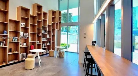 350 S Miami Avenue Miami FL 33130