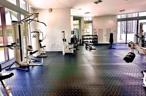 350 S Miami Avenue Miami FL 33130