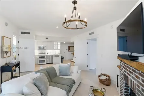 350 S Miami Avenue Miami FL 33130