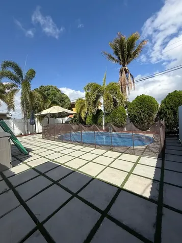 625 E 8th Lane Hialeah FL 33010
