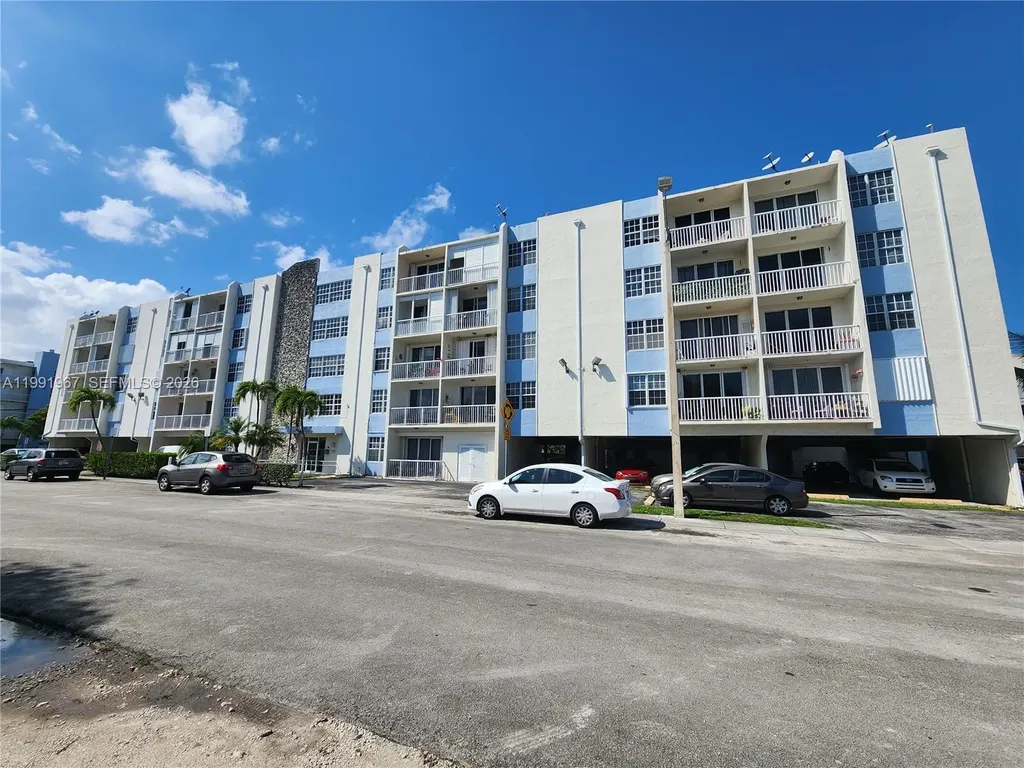 3551 SW 9th Terrace Miami FL 33135