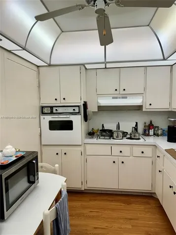 400 Kings Point Drive Sunny Isles Beach FL 33160