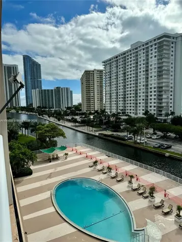400 Kings Point Drive Sunny Isles Beach FL 33160