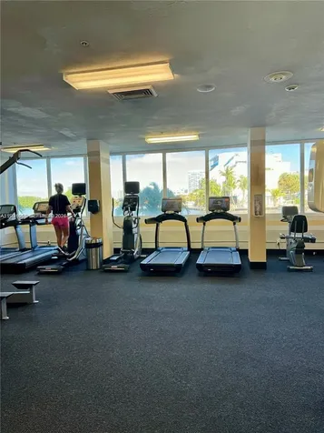 400 Kings Point Drive Sunny Isles Beach FL 33160