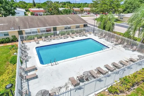 568 Kathy Court Margate FL 33068