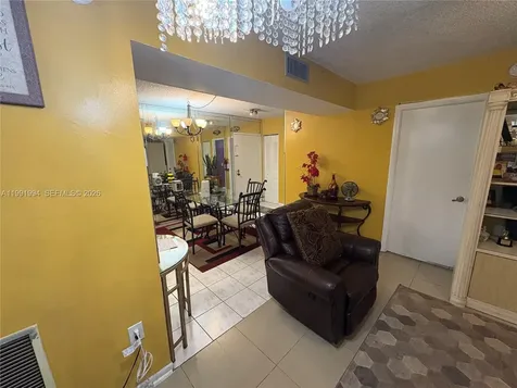 4152 Inverrary Drive Lauderhill FL 33319