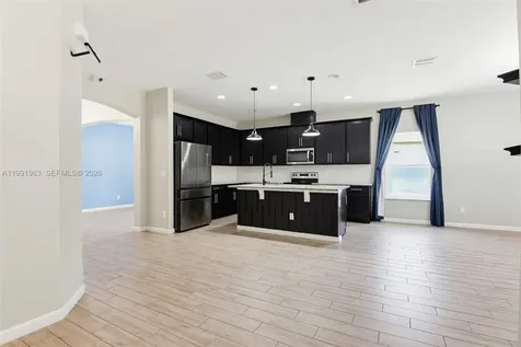 1034 Chelan Falls Drive DeLand FL 32724