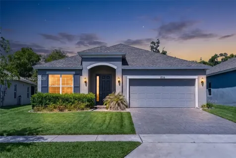 1034 Chelan Falls Drive DeLand FL 32724