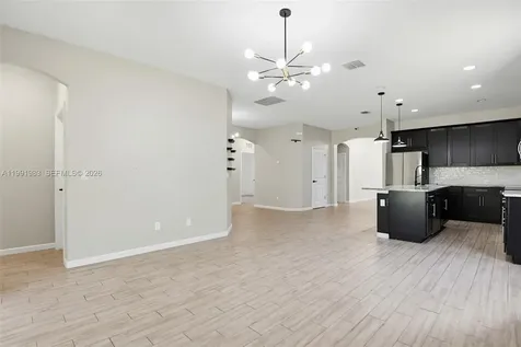 1034 Chelan Falls Drive DeLand FL 32724