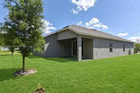 1034 Chelan Falls Drive DeLand FL 32724
