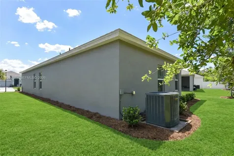 1034 Chelan Falls Drive DeLand FL 32724