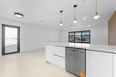 7570 Venetian Street Miramar FL 33023