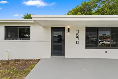 7570 Venetian Street Miramar FL 33023