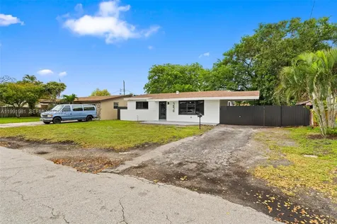 7570 Venetian Street Miramar FL 33023