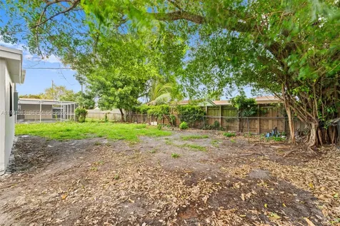 7570 Venetian Street Miramar FL 33023