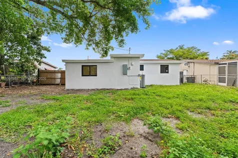 7570 Venetian Street Miramar FL 33023