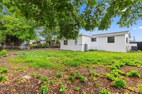 7570 Venetian Street Miramar FL 33023