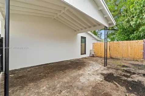 7570 Venetian Street Miramar FL 33023