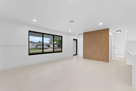 7570 Venetian Street Miramar FL 33023