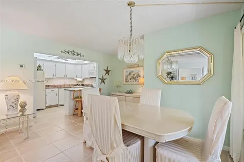 301 Pine Ridge Circle Green Acres FL 33463