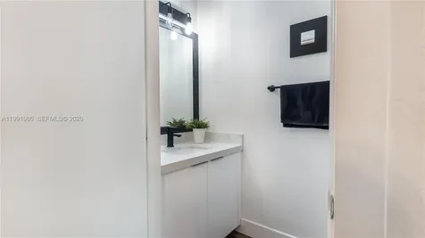 3889 Tree Top Drive Weston FL 33332