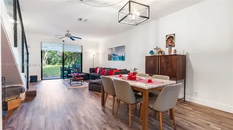 3889 Tree Top Drive Weston FL 33332