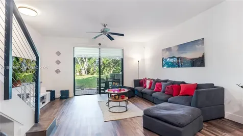 3889 Tree Top Drive Weston FL 33332