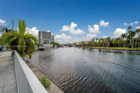 1720 NW N River Drive Miami FL 33125