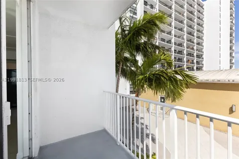 3180 SW 22nd Street Miami FL 33145