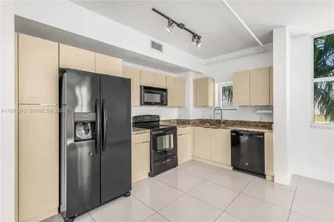 3180 SW 22nd Street Miami FL 33145