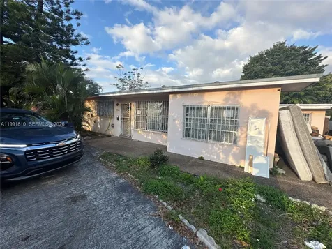 4730 W 8th Avenue Hialeah FL 33012