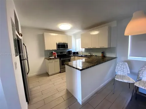 625 77th Street Miami Beach FL 33141