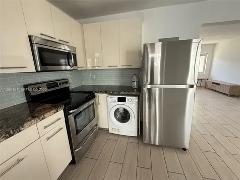 625 77th Street Miami Beach FL 33141