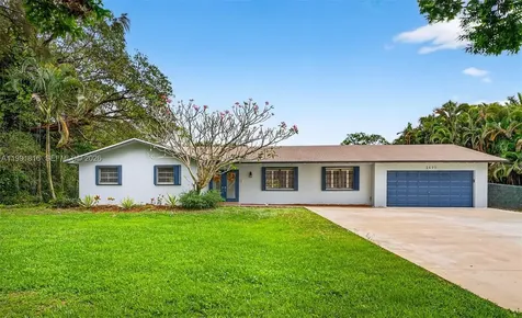 2600 SW 154th Lane Davie FL 33331