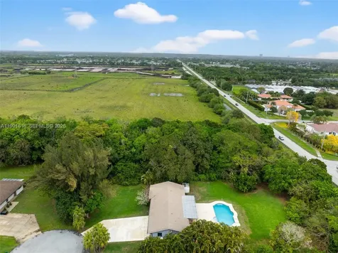 2600 SW 154th Lane Davie FL 33331