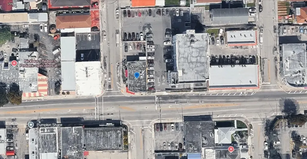3381 NW 7th Street Miami FL 33125