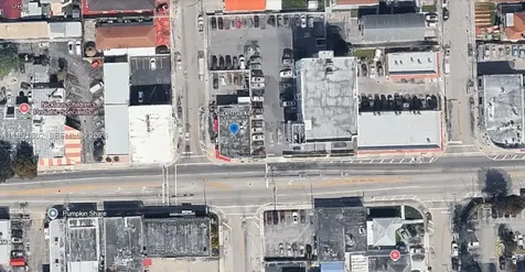 3381 NW 7th Street Miami FL 33125