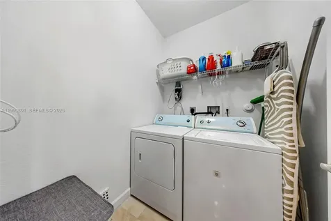 10711 NW 75th Lane Doral FL 33178