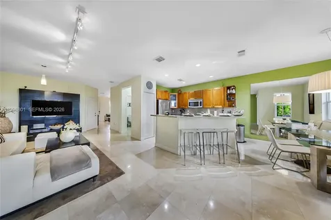 10711 NW 75th Lane Doral FL 33178