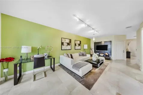 10711 NW 75th Lane Doral FL 33178