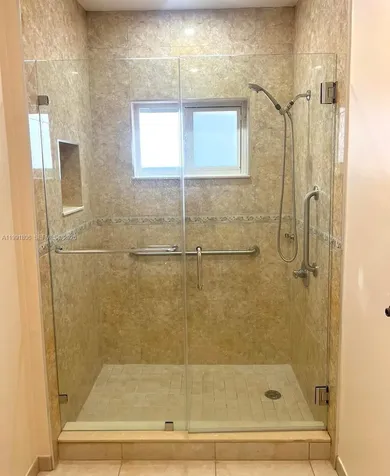 8899 NW 176th Lane Hialeah FL 33018