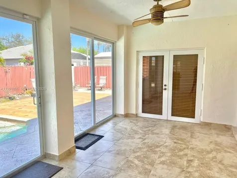 8899 NW 176th Lane Hialeah FL 33018