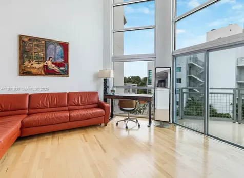 7728 Collins Avenue Miami Beach FL 33141