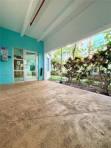 7728 Collins Avenue Miami Beach FL 33141