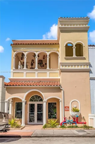 223 Valencia Avenue Coral Gables FL 33134