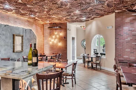 223 Valencia Avenue Coral Gables FL 33134
