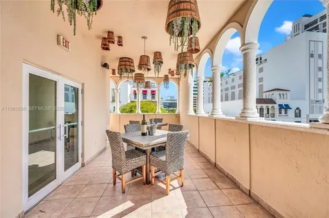 223 Valencia Avenue Coral Gables FL 33134