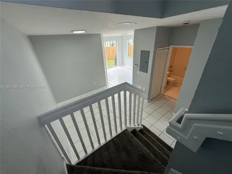 1586 SE 27th Court Homestead FL 33035