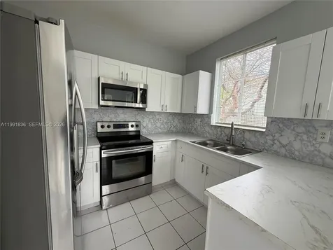 1586 SE 27th Court Homestead FL 33035